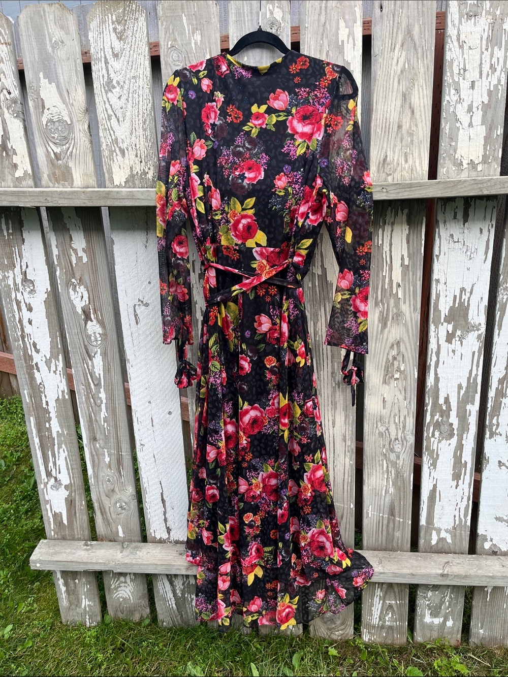Betsey Johnson Black Floral Wrap Maxi Dress sz 16 - Picture 4 of 10